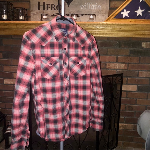 Red, Black & White American Eagle Vintage Fit Button Down